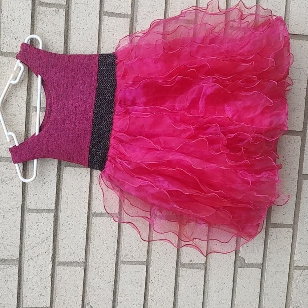 Pink Dress - Picture 4 of 9